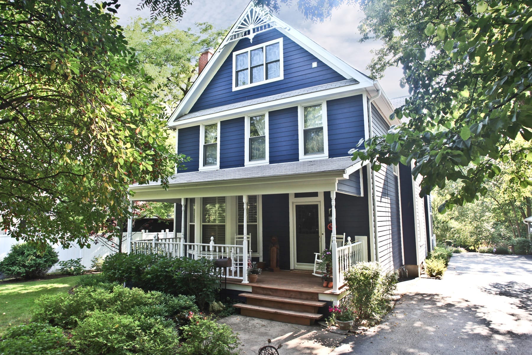 Fiber Cement Lap Siding in Deep Historical Victorian Palette Color